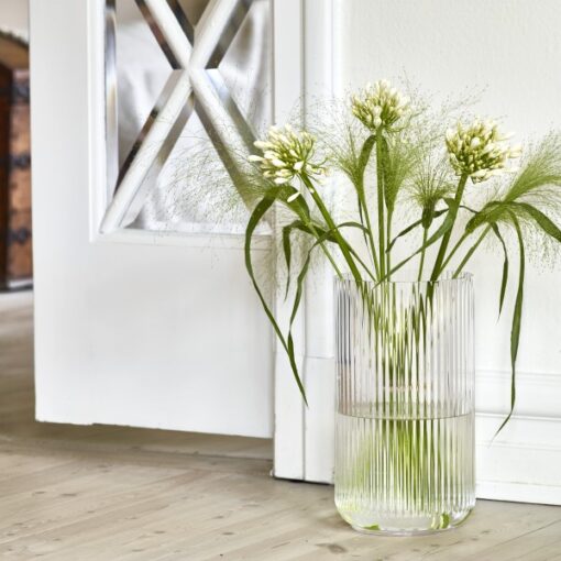 Lyngby vase 35 cm med blomster