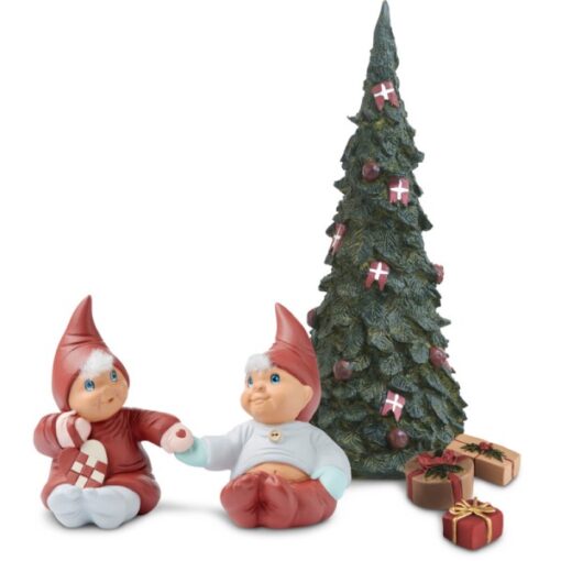 Klarborg - Kamille og Loui med juletræ og gaver